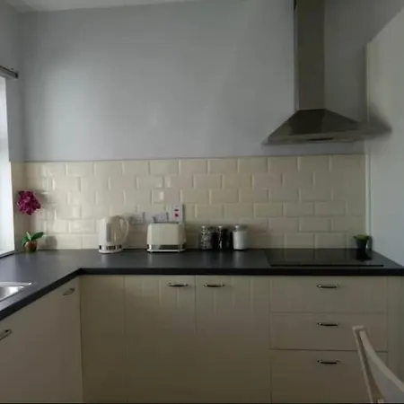Holiday home Recently Renovated House In Heart Of *