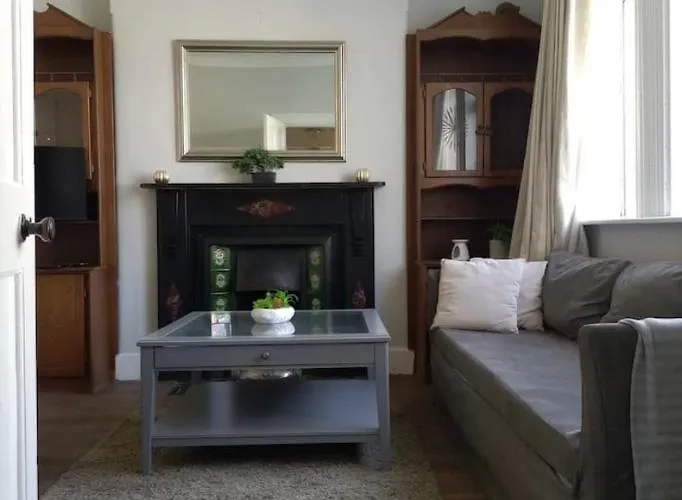 別荘 Recently Renovated House In Heart Of